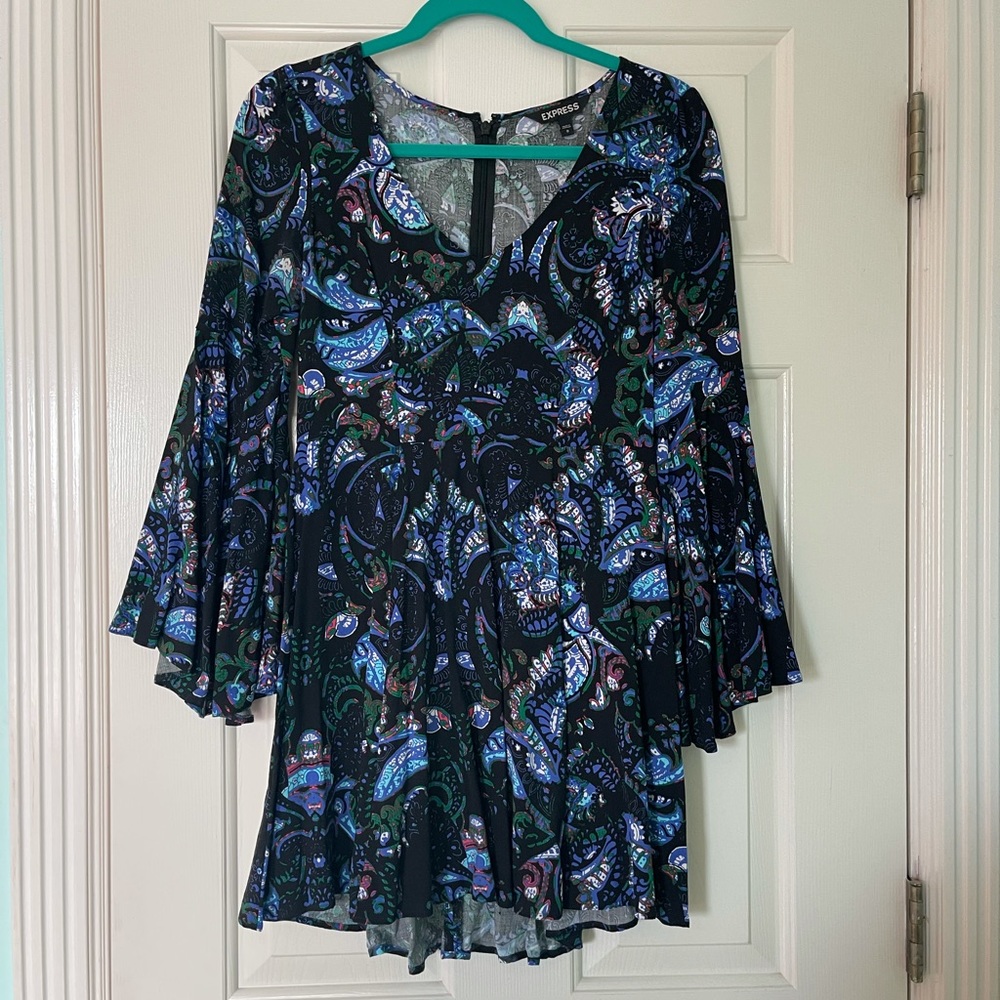 Express Bell Sleeve Paisley Dress